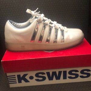 K-SWISS TENNIS SHOES
